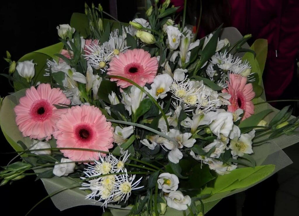 Фото 15 — Прекрасные букеты из пионов